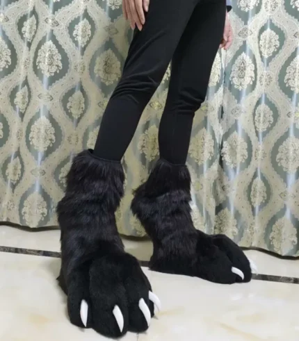 Long animal feet realistic